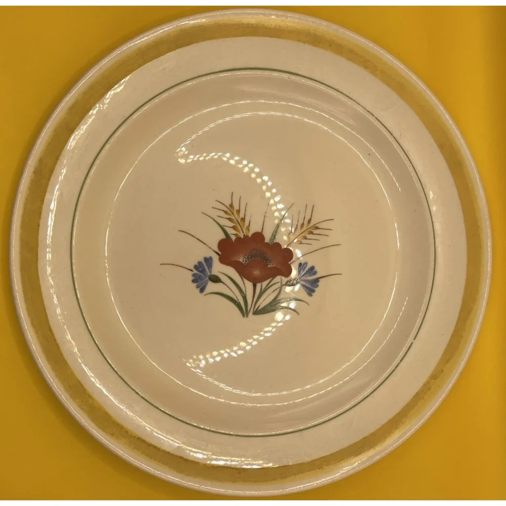 Vintage Arabia of Finland Cheese/Food Dish Flower Design